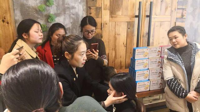 众道妙方第156届小儿推拿高级技能研修班结业湖南长沙