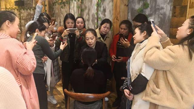 众道妙方第156届小儿推拿高级技能研修班结业湖南长沙