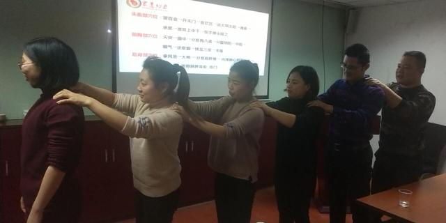 第172届众道妙方小儿推拿高级技能研修班结业湖南益阳