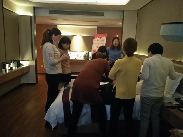 众道妙方第174届高端产后修复班,175届、176届儿推班结业了