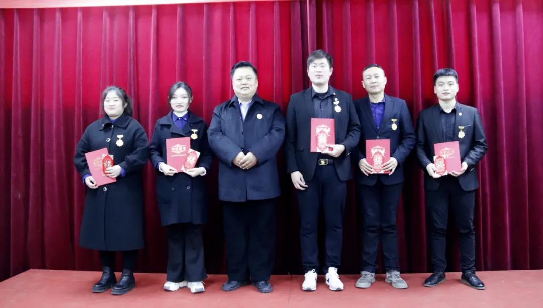 古之滕集团2021年度总结大会暨表彰会隆重召开！(图7)