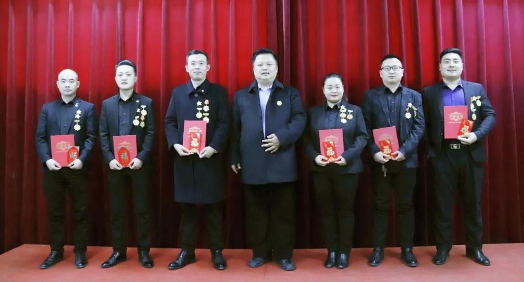 古之滕集团2021年度总结大会暨表彰会隆重召开！(图10)
